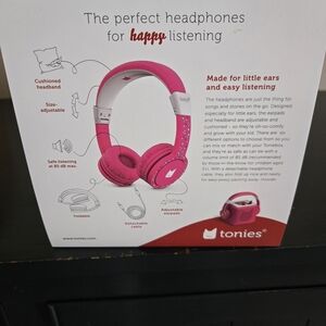 Tonies Pink Kids Headphones